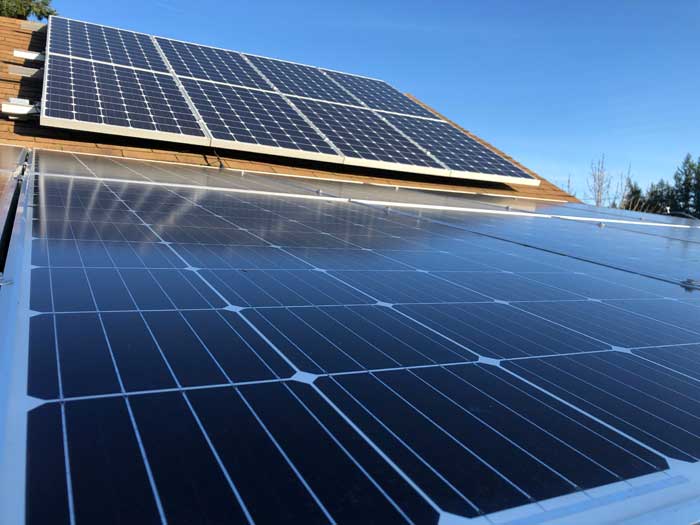 Advanced Snoqualmie solar panels in WA near 98065